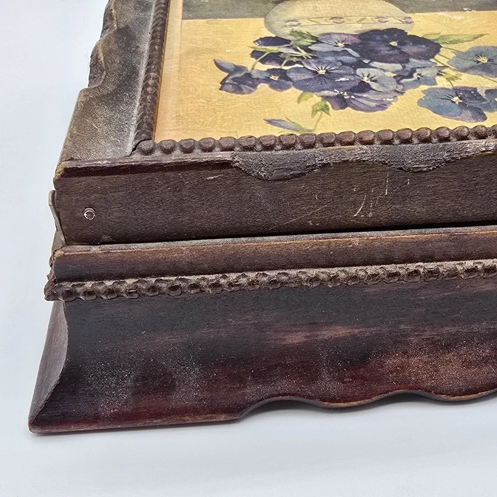 Vtg Antique stunning‎ wooden trinket Jewelry box from the 1920s-1940s Floral